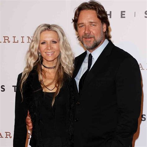 does russell crowe have children
